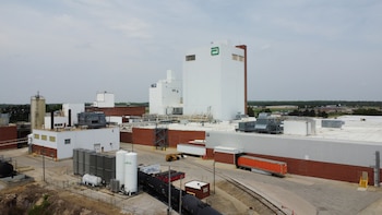 La planta de Sturgis, en el estado de Míchigan, producía algunas de las marcas de fórmula en polvo más vendidas del mercado estadounidense antes de quedar en el centro de una investigación federal (REUTERS/Eric Cox)