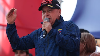 Cabello afirma que Petro declaró