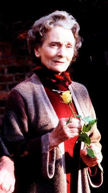 Alicia dejó 30.000 libras esterlinas a 14 empleados como muestra de aprecio por su dedicación (Grosby)