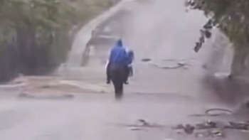 Hombre y su caballo fueron