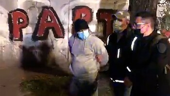 Lo buscaban por un misterioso