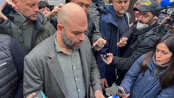 “Legítimo derecho a la crítica”: el escritor italiano Roberto Saviano fue absuelto en el juicio por difamación