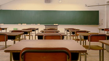 Los sueldos de los maestros y profesores españoles se quedan a la cola de Europa con diferencias salariales de más de 500 euros entre comunidades autónomas