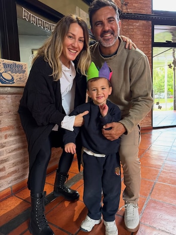 A pesar de la ausencia de sus hermanas en el festejo escolar, Luca fue homenajeado por ellas con creativos collages y mensajes de afecto en Instagram
