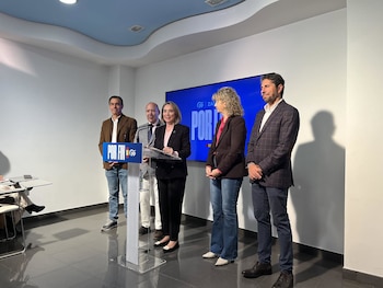 23/10/2026 Cuca Gamarra se dirige a los medios acompañada por candidatos del PP de Zamora
ESPAÑA EUROPA CASTILLA Y LEÓN POLÍTICA