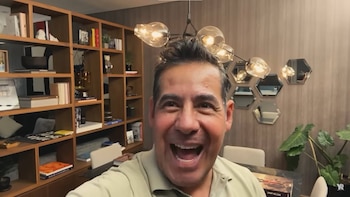 El conductor mostró parte de