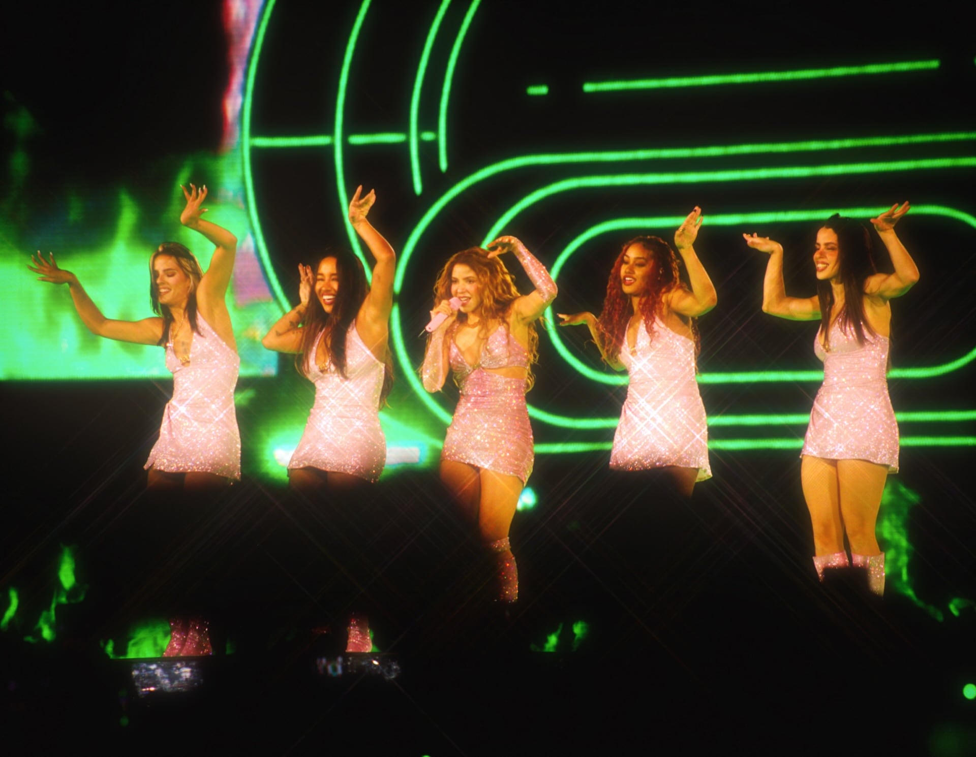 El repertorio del concierto incluyó grandes éxitos como