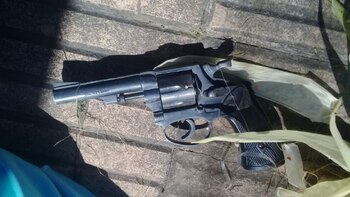 El arma secuestrada tras los