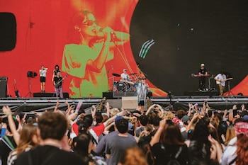 El espíritu festivo fue acompañado