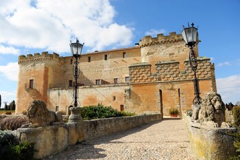 Posada Real Castillo del Buen Amor, en Salamanca.