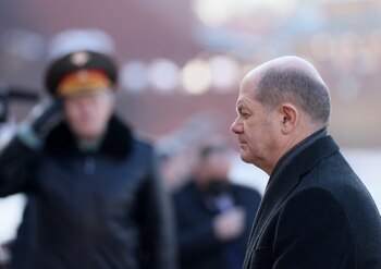 Olaf Scholz en Moscú (Reuters)
