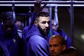 Karim Benzema abandonó la concentración