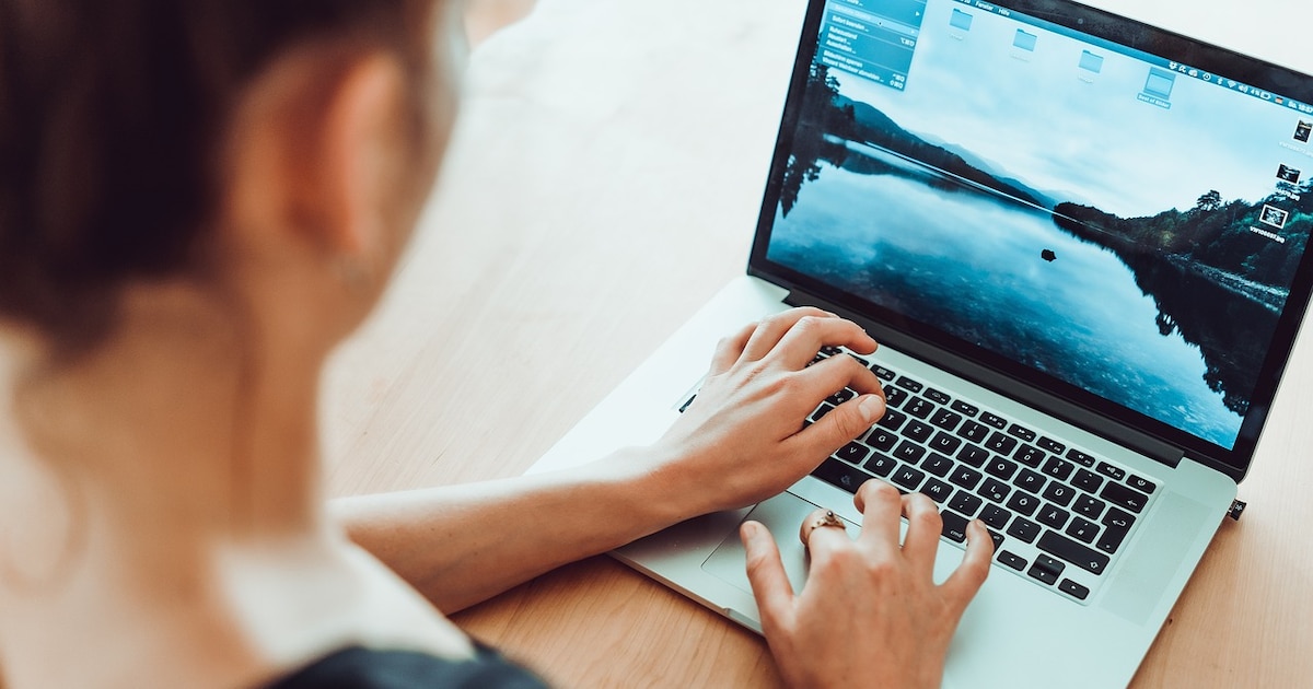 Impacto Revelador: La Maternidad Disminuye los Ingresos de las Mujeres en Bogotá en Más de un 50%