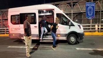 Mujer estadounidense acusada de delincuencia