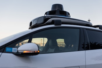 Waymo será el primer servicio