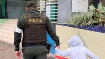 Policía rescató a menor de cinco años en presunto estado de abandono en Medellín: conozca los detalles del caso