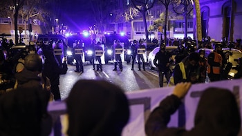 Tres acusados por daños niegan