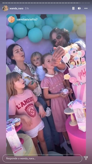 Zaira Nara y Jakob Von