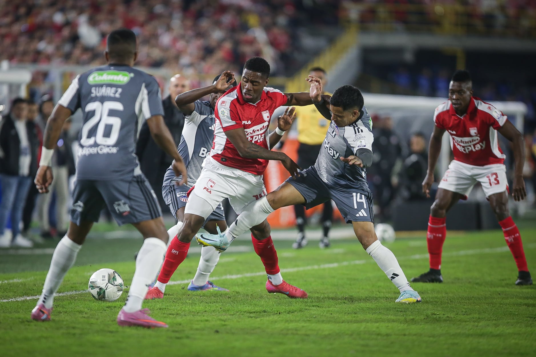 Santa Fe mostró mucha superioridad en el compromiso de vuelta y mostró las falencias de Junior, sobre todo en defensa - crédito Colprensa