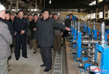 Pak Pong Ju, es otro