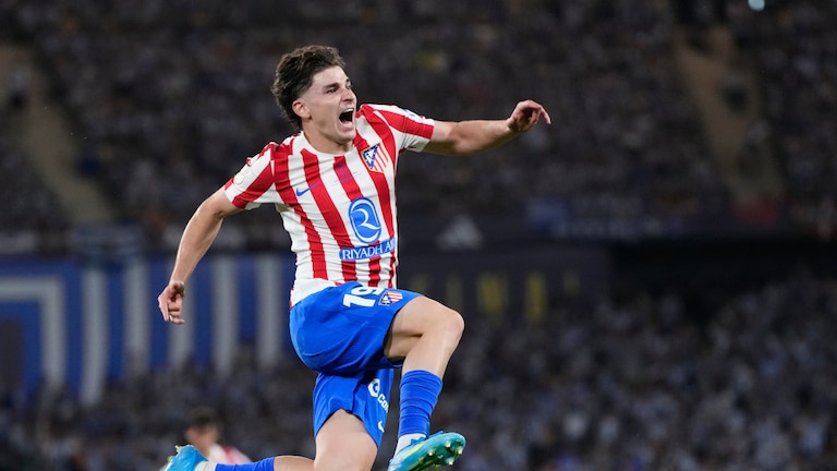 La monstruosa oferta del PSG al Atlético de Madrid por Julián Álvarez y el impactante salario que le ofrece al jugador La monstruosa oferta del PSG al Atlético de Madrid por Julián Álvarez y el impactante salario que le ofrece al jugador