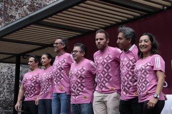 Las playeras serán de tonalidad