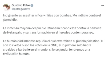 El presidente Gustavo Petro le