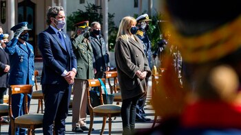 El jefe de Gabinete, Santiago