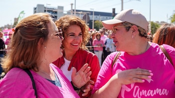 Montero acusa a Moreno de "vender" el proyecto de vida de los andaluces a sanidad privada por "rentabilidad económica"