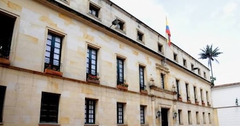 La Cancillería de Colombia informó que continuará la asistencia consular a los 17 detenidos trasladados desde Haití a Estados Unidos - crédito Cancillería / Sitio web