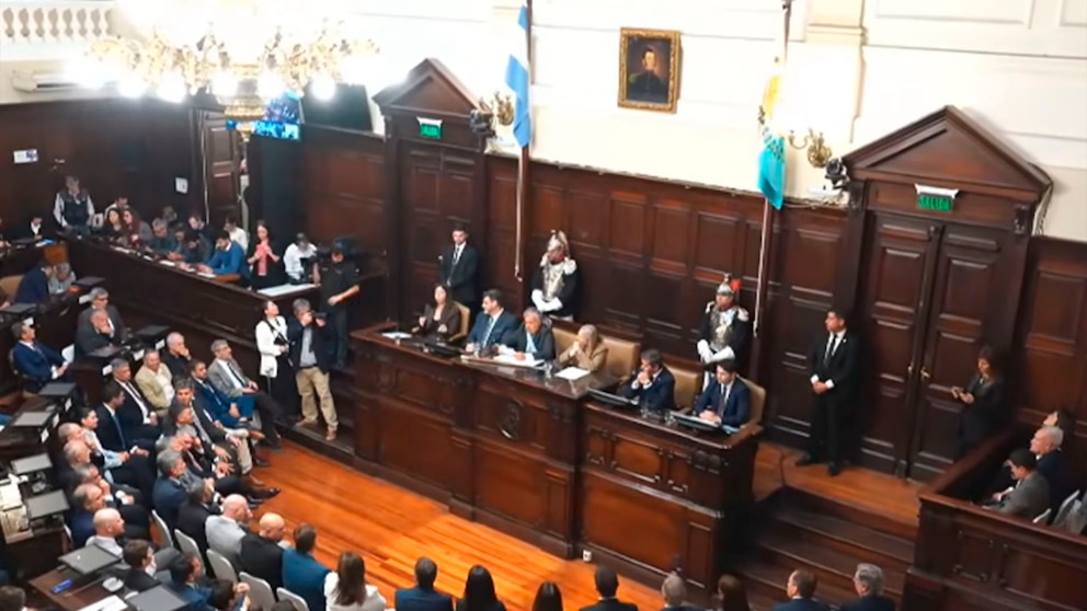 Cornejo respaldó el rumbo económico nacional y destacó el modelo mendocino como referencia de estabilidad