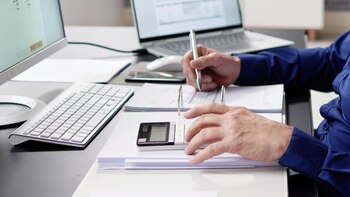 ¿Cuántos recibos tienes que deber