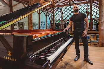 Adam Tendler (http://adamtendler.com/)