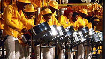 El tambor metálico es un