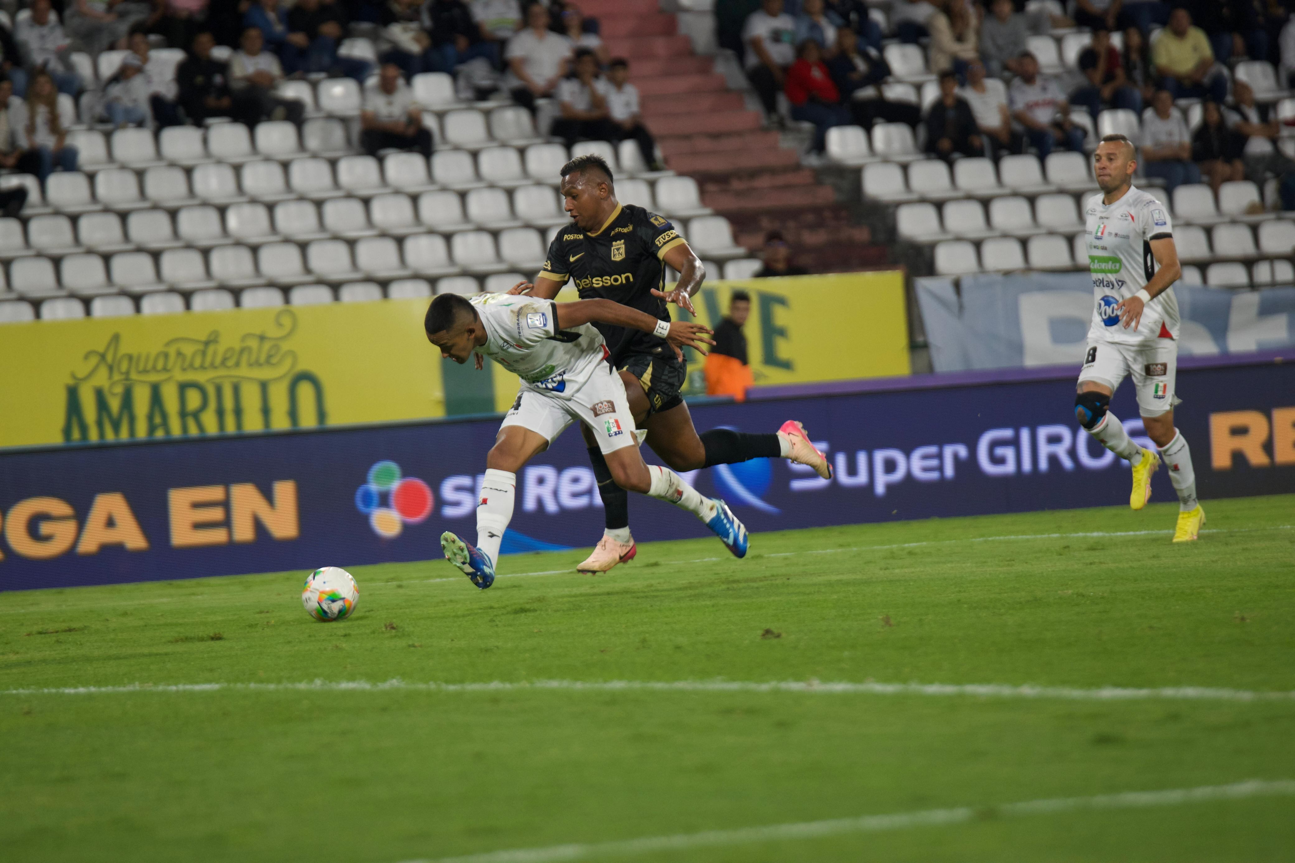Once Caldas y Atlético Nacional debutan en la Liga BetPlay 2025-II en el estadio Palogrande de Manizales - crédito Santiago Álvarez/Colprensa