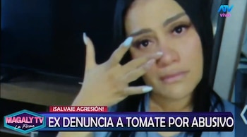 Expareja de Tomate Barraza acude a la Fiscalía y lo acusa de presunta violencia: “Me estaba ahorcando”. Captura: Magaly TV La Firme.