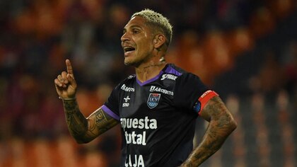 Paolo Guerrero señaló que “seguidilla de partidos” y falta de pretemporada provocaron lesiones con César Vallejo en Liga 1 y Copa Sudamericana 2024