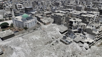 Una vista aérea muestra edificios