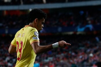 Soccer Football - Champions League - Quarter Final - First Leg - Benfica v Liverpool - Estadio da Luz, Lisbon, Portugal - April 5, 2022 Liverpool's Luis Diaz celebrates scoring their third goal REUTERS/Pedro Nunes