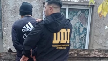 Estaba prófugo hace dos meses por el abuso de una menor y lo detuvieron cuando caminaba por Villa Gesell