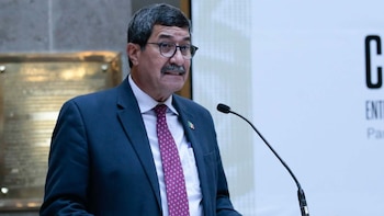 Javier Corral admite que el “Senado escucha, pero no le hace caso a nadie” cuando aprueba reformas