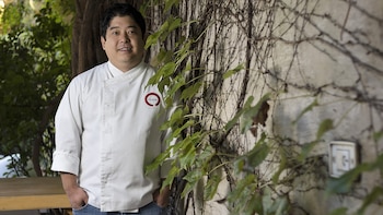 Mitsuharu Tsumura es el chef