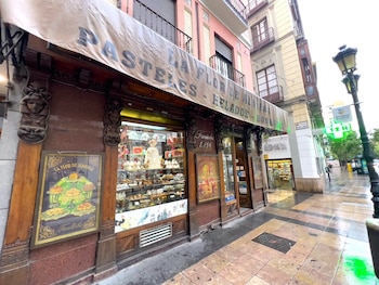 Fachada de la pastelería Fantoba