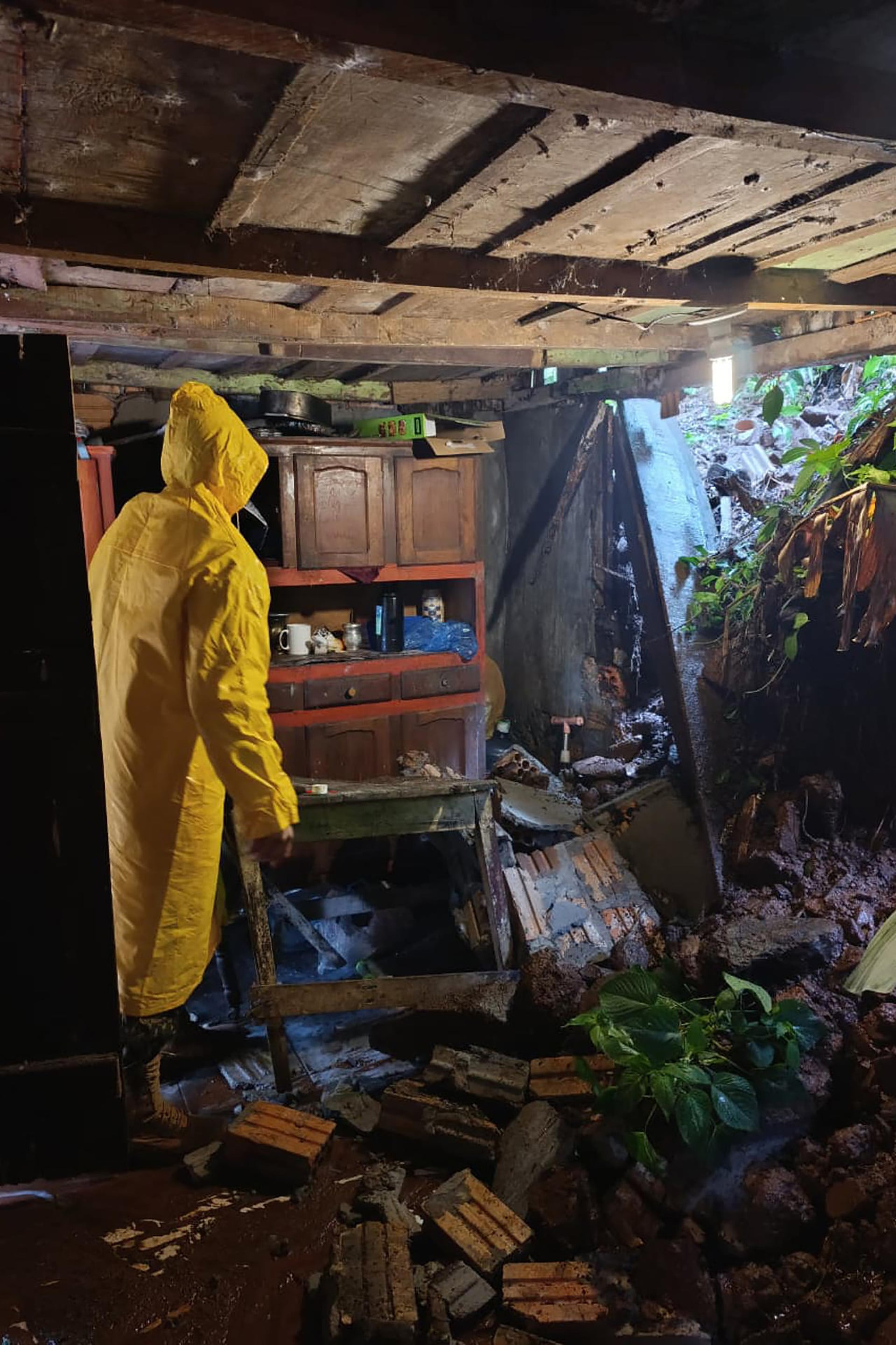 Una vivienda destruida (EFE)