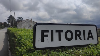 Condenados a dos años y 10 meses de cárcel los padres de los niños encerrados en Fitoria (Oviedo)