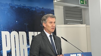 Feijóo pedirá a la JEC medidas para dar más garantías al voto por correo: "No confío en los directivos de Correos"
