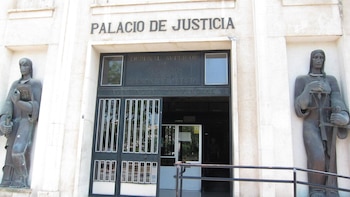 TSJ de Murcia confirma 19 años y tres meses de prisión a un hombre por agredir sexualmente a dos hermanas menores