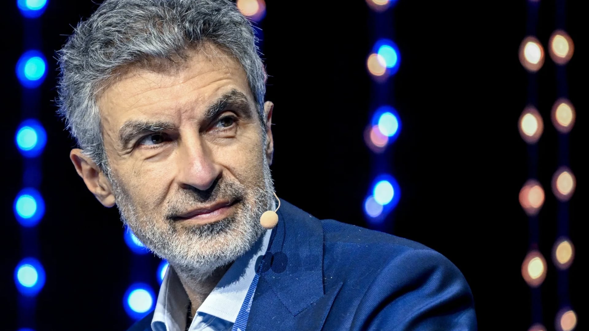 Yoshua Bengio, ganador del premio Turing en 2018, compara la actual crisis de seguridad en inteligencia artificial con el inicio de la última pandemia. (Bloomberg)