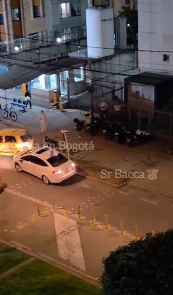 Conductor, en aparente estado de embriaguez, provocó choque múltiple y dejó un herido en Suba - crédito Captura video