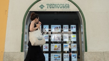 No basta con poder pagar el alquiler, hay que llegar a tiempo: cada piso anunciado recibe ya 41 contactos de media en España